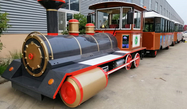 黑龍江——DSW-D58FB封閉燃油觀光小火車
