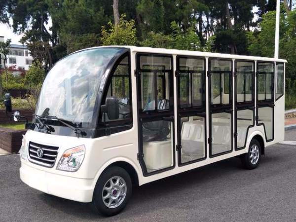 14座全封閉電動觀光車-透明門