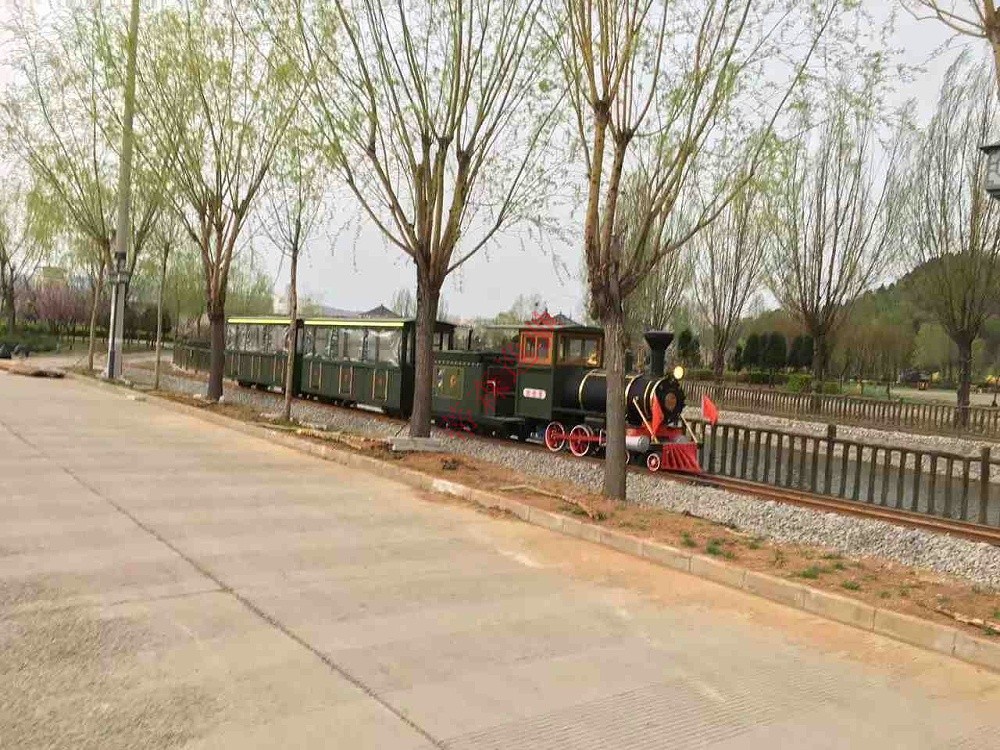 有軌觀光小火車