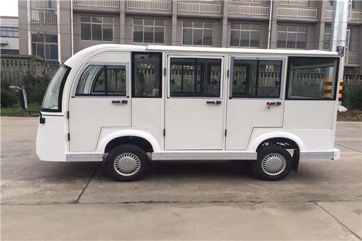 封閉觀光車.jpg
